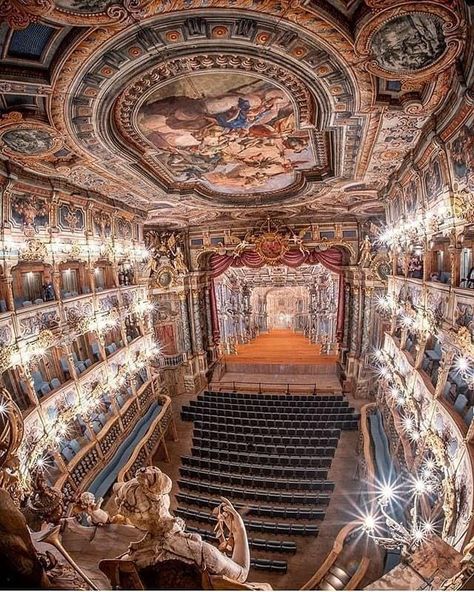 Margravial Opera House بيوت ملكية, Bayreuth Germany, Theatrical Scenery, A Night At The Opera, Chateau France, Concert Hall, Beautiful Architecture, Scarlett Johansson, Eiffel Tower Inside