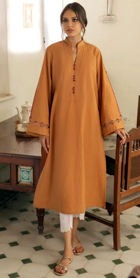 Simple Kurta, Latest Bridal Dresses, Simple Kurta Designs, Pakistani Fashion Casual, Trendy Shirt Designs, Long Kurti Designs, Pakistani Fancy Dresses, Pakistani Dresses Casual