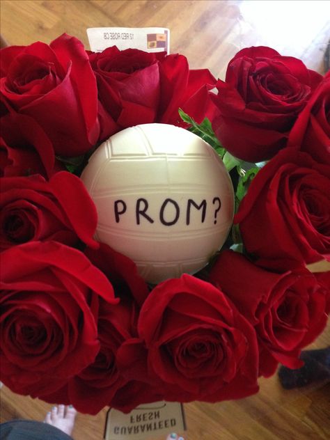 Perfect promposal for a volleyball player... Prom Posals Ideas Volleyball, Volleyball Promposal Ideas, Volleyball Promposal, Cute Promposals, Dance Proposals, Prom Proposals, Cute Homecoming Proposals, Cute Prom Proposals, Asking To Prom