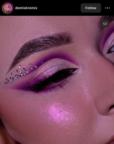 Magenta Eyeshadow Look, Glenda The Good Witch Make Up, Hot Pink Hoco Makeup, Purple Glam Eye Makeup, Pink Makeup Rhinestones, Purple Asian Makeup, Purple And Gold Eyeshadow Looks, Rapunzel Inspired Makeup, Purple And Pink Eyeshadow Looks