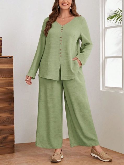 Green Co Ord Set, Western Fashion Dresses, Plus Size Fashion For Women Indian, Scarf Fashion Outfit, Plus Size Wide Leg Pants, Loose Pants Outfit, Dress Outfits Party, Tunic Designs, Moroccan Fashion