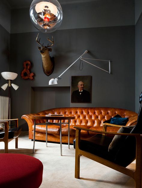 A View Into The World Of An Avant-Garde Collector -  Alketas Pazis. A fascinating and eclectic collection. Masculine Interior, Man Room, Dark Walls, Dark Wall, Man Caves, Dark Interiors, Design Del Prodotto, Eclectic Interior, Boho Interior