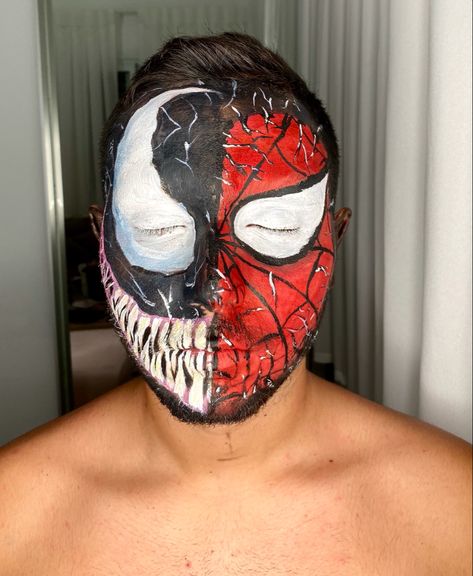 Instagram : makeup_batel.z
TikTok: zelta_batel Halloween Sfx Makeup Men, Venom Face Paint Easy, Diy Halloween Boys, Venom Face Paint, Spider Man Makeup, Venom Makeup, Spider Man Face Paint, Spiderman Makeup, Spider Man And Venom