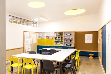 Tutor Center Design, Education Interior Design, Makerspace Storage, Tutoring Center, Education Design Interior, Homeschool Room Design, Staff Lounge, Interactive Installations, Classroom Interior