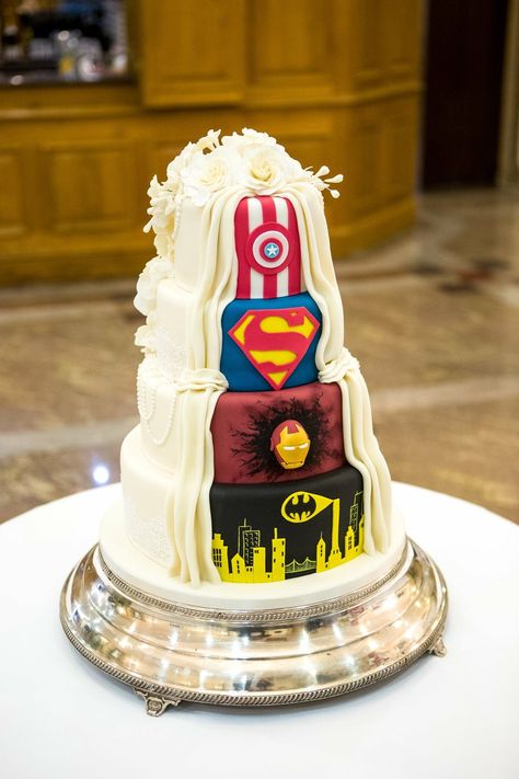 My husband's side of our His and Her wedding cake. #marvel #DC #batman #ironman #superman #captainamerica Marvel Wedding Ideas, Wedding Superhero, Superhero Wedding Ideas, Superhero Wedding Theme, Superhero Wedding Cake, Superman Wedding, Super Hero Wedding, Comic Wedding, Marvel Wedding