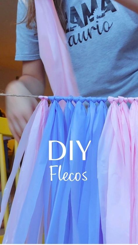 Pijamadas Picnic Teepee Celebraciones Tipi | Hagamos flecos con manteles plásticos 😍 Me relajan demasiado estos videos con sonido al natural, ahora hacer los flecos no tanto 😅 es un... | Instagram Teepee Diy, Diy Teepee, 10 Things, On Instagram, Instagram