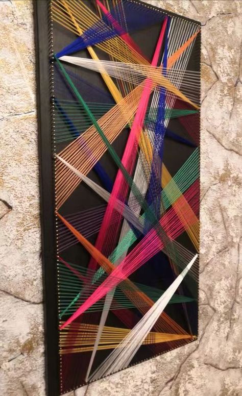 Yarn Wall Art Diy, Yarn Art Diy, String Art Patterns Templates, فن الرسم بالمسامير, فن النسيج, Diy Crafts Bookmarks, String Wall Art, Yarn Wall Art, Wall Art Diy