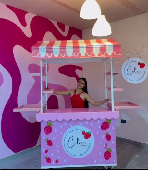 Diy Food Vendor Cart, Unique Food Cart Ideas, Small Food Cart Design Ideas, Small Food Cart Design, I’ve Cream Cart Diy, Korean Ice Cream, Food Stand Design, Candy Store Design, Craft Cart