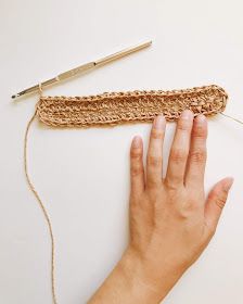 Brenna Ann Handmade: FREE CROCHET PATTERN - The Raffia Hand Clutch Bag by BrennaAnnHandmade Weaving Diy, Fun Straws, Hand Clutch, Paper Yarn, Handmade Knitwear, Handmade Clutch, Crochet Clutch, Crochet Round, Happy Tuesday