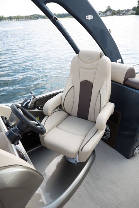 Yacht Ideas, Luxury Pontoon Boats, Pontoon Seats, Pontoon Boat Covers, Boat Seat Covers, Pontoon Boat Seats, Boat Canvas, Boat Upholstery, Boat Interiors