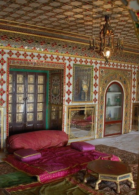 Why not try a lavish Indian wedding in Jaipur Style. Celebrate your wedding in Colors of Rajasthan City Palace Jaipur, Gayatri Devi, Amazing India, Palace Interior, Indian Interiors, Bohemian House, Indian Architecture, Indian Decor, Indian Home