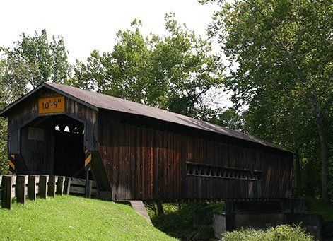 Covered Bridges of Ashtabula County Ohio | Mommy Bunch Grand Canyon Photography, Ashtabula Ohio, Ashtabula County, Central Park Manhattan, Ohio Travel, Honeymoon Places, Abandoned Amusement Parks, Abandoned Castles, Arch Bridge