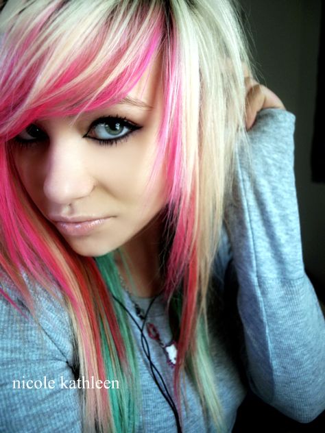 Emo Scene Hair, Scene Girl, Hair Color Streaks, Hair Streaks, Ombré Hair, Emo Hair, Bright Hair, Long Hair With Bangs, Scene Hair