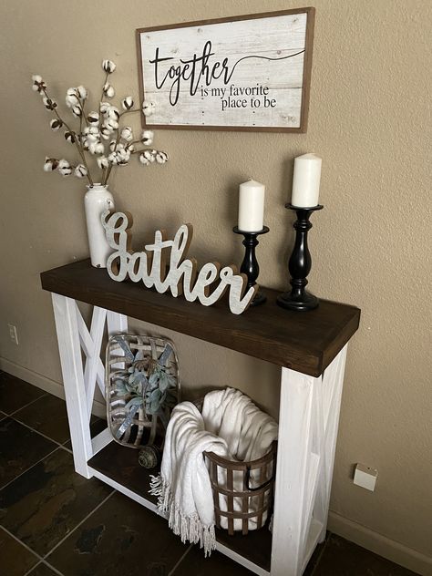 Living Room Wall Decor Ideas Next To Tv, Farmhouse House Decor Ideas, College Study Room Ideas, Farmhouse Accessories Decor, Hallway Decor Farmhouse, Rustic Farmhouse Mantel Decor, Farmhouse Hallway Table Decor, Farmhouse Living Room Blue Accent, Entryway Table Ideas Farmhouse