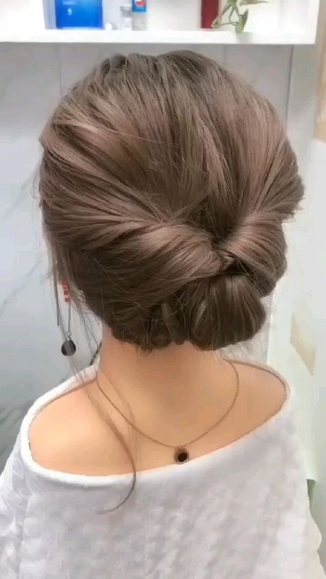 Pin on ajr Fesyen Islam, Stylish Short Hair, Hair Upstyles, Easy Hair Updos, Hair Braid Videos, Bun Hairstyle, Hairdos For Short Hair, Peinados Fáciles Para Cabello Corto, Hair Tutorials For Medium Hair