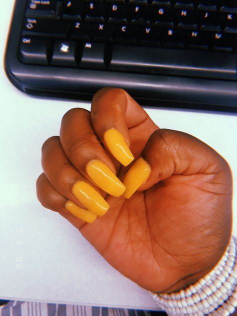 #sns #coffinnails #ballerinanails #naturalnails #manicure #yellownails #fallnails Sns Nails, Nice Nails, Ballerina Nails, Yellow Nails, Coffin Nails, Natural Nails, Beautiful Nails, Fun Nails, Manicure