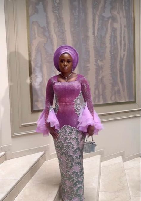 Nigerian Dress Styles, African Wears, Aso Ebi Lace, Aso Ebi Lace Styles, Yoruba Bride, Lace Dress Classy, Jewellery Traditional, Nigerian Lace Styles Dress, Nigerian Lace Styles