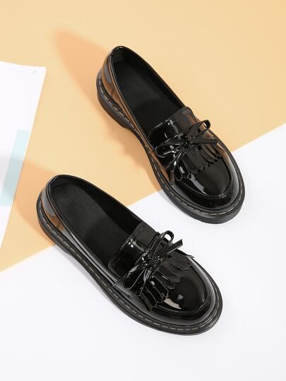 Women's & Men's Clothing, Shop Online Fashion | SHEIN Cute Professional Outfits, Korean Shoes, Feminine Shoes, Shoes Photography, Bow Decor, Women Flats, Fancy Shoes, Slip On Loafers, Elegant Shoes