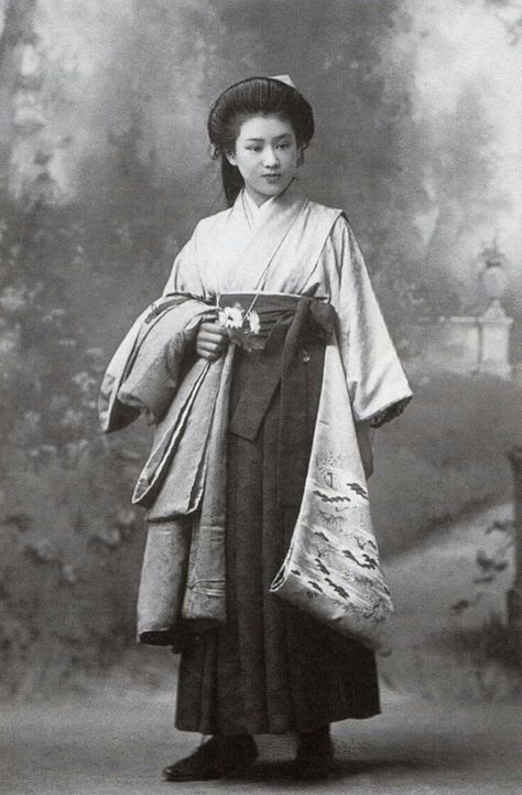 Taisho Era, Japanese Photography, Japanese History, Asian History, Aesthetic Japan, Japanese Outfits, Vintage Japan, Japan Art, White Photo