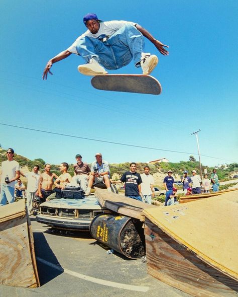 Atiba Jefferson, Kareem Campbell, Arbor Snowboards, Skateboard Pics, Longboards Surf, Longboard Trucks, Skateboard Pictures, Skate Helmets, Skate Photos