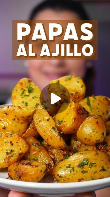 Platanos Maduros Recipe, Best Scallop Recipe, Garlic Potatoes, Scallop Recipes, Beef Recipes Easy, 7 Minutes, Cooked Vegetables, Grilled Vegetables, Fresh Cilantro