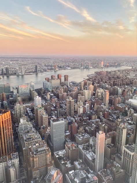 Empire State Building View, Relaxing Photos, Building View, City Picture, Manhattan City, New York City Aesthetic, Nyc Baby, Empire State Of Mind, Nyc Aesthetic