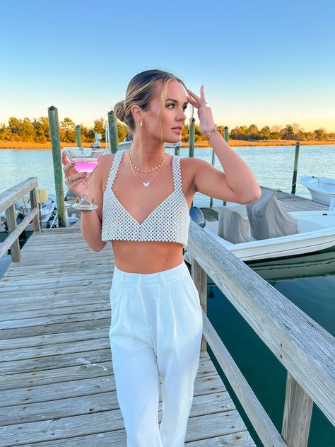 Pearl Top Outfit, Pearl Crop Top, Pearl Outfit, Tank Tops Summer, Pearl Top, Coastal Aesthetic, Aesthetic Tiktok, Fashionista Style, V Neck Tank Top