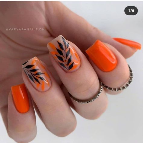 Summer Trend Nails 2023, Orange Nails Inspiration, Trendy Orange Nails, Nail Art Orange, Orange Nail Art, Orange Nail Designs, Work Nails, Short Nail Designs, Hot Nails