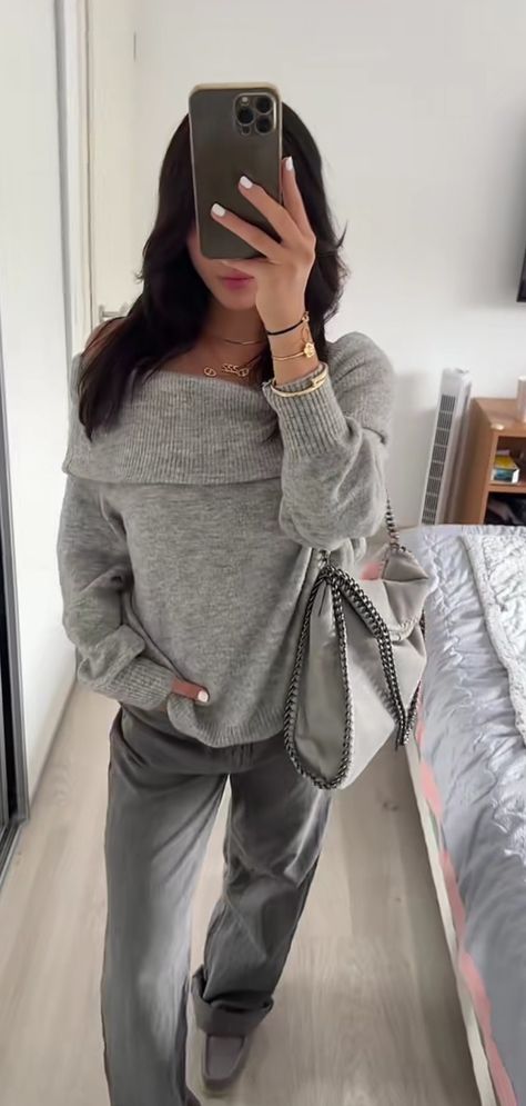 Looks Pinterest, Mode Zara, Skandinavian Fashion, Uni Outfits, Cold Outfits, Stockholm Fashion, Online Fashion Store, Cute Everyday Outfits, Autumn Outfit