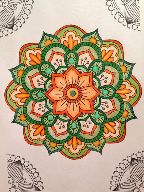 Mandala Mandela Art Colorful, Unique Mandala Drawing, Unique Mandala Art, Easy Mandala Drawing, Mandala Doodle, Pola Bordir, Mandala Art Therapy, Simple Mandala, Mandala Design Pattern