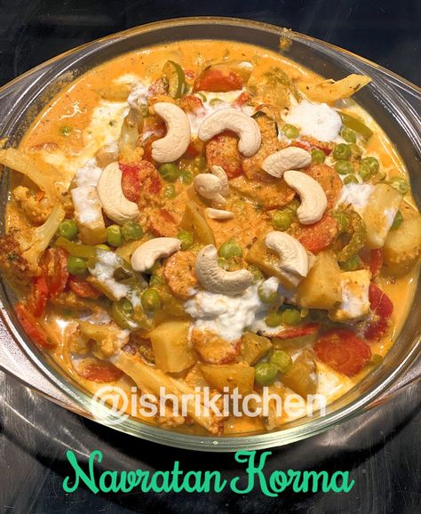 Navratan Korma Recipe, Nida Traditional Wear With Resham Embroidery For Navratri, Navratri Jamawar Fabric With Resham Embroidery, Healthy Navratri Recipes, Navratna Korma Recipe, Navratan Korma, Navratri Food Receipe, Tandoori Roti, Korma Recipe