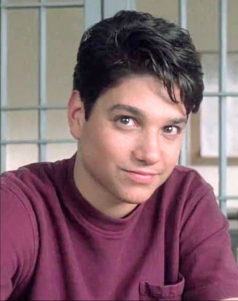 Ralph macchio ❤🔥 Ralph Macchio With Glasses, Ralph Macchio 30 Years Old, Ralph Macchio My Cousin Vinny, Billy Gambini, Johnny Cade The Outsiders, Daniel San, Young Ralph Macchio, My Cousin Vinny, Ralph Macchio The Outsiders