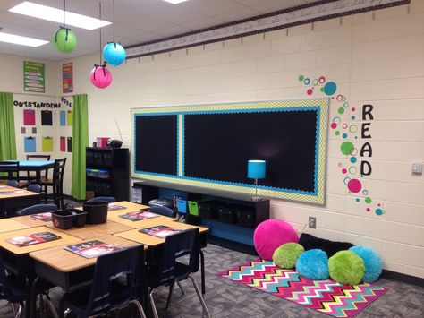 Black, pink, green, and blue classroom Classroom Decor Green, Pink Classroom Theme, Pink Classroom Decor, Preschool Room Decor, Owl Classroom Decor, Chevron Classroom Decor, Blue Classroom, Pink Classroom, Green Classroom