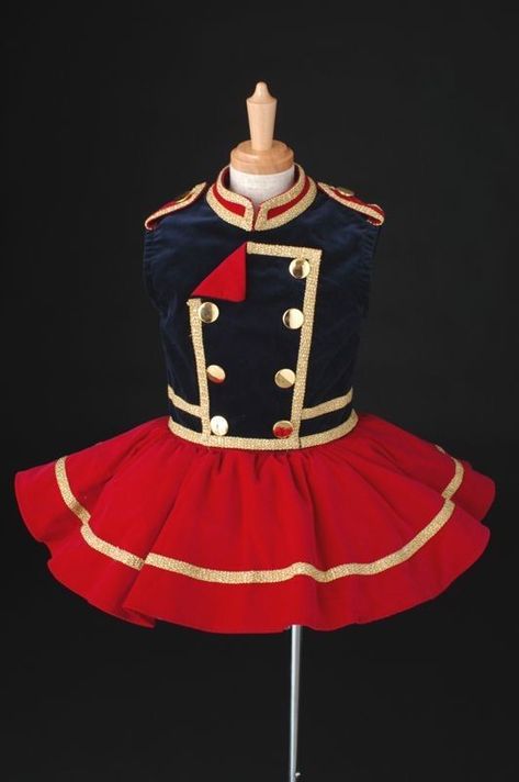 Nutcracker Ballet Costumes, Christmas Dance Costumes, Majorette Costumes, Christmas Dog Dress, Nutcracker Costumes, Baby Cosplay, Sewing Baby Clothes, Dance Wear Ballet, 파티 드레스