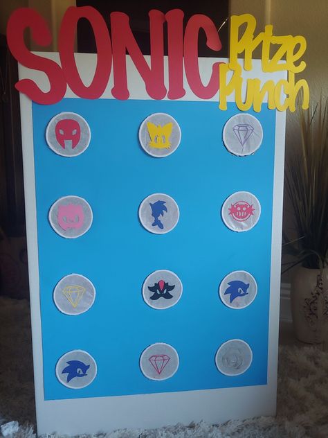 Sonic Theme Birthday Party Decorations, Sonic Party Activities, Sonic Party Ideas Decoration Diy, Sonic Birthday Activities, Sonic Birthday Games, Sonic Themed Party Games, Sonic Party Snack Ideas, Sonic The Hedgehog Donut Wall, Diy Sonic Decorations