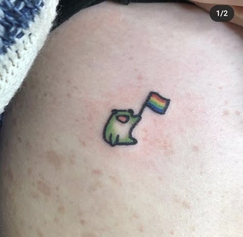 Funny Tattoo Designs, Lgbt Tattoo, Gay Tattoo, Funny Tattoo, Pride Tattoo, Uv Tattoo, Frog Tattoos, Be Serious, Cute Little Tattoos