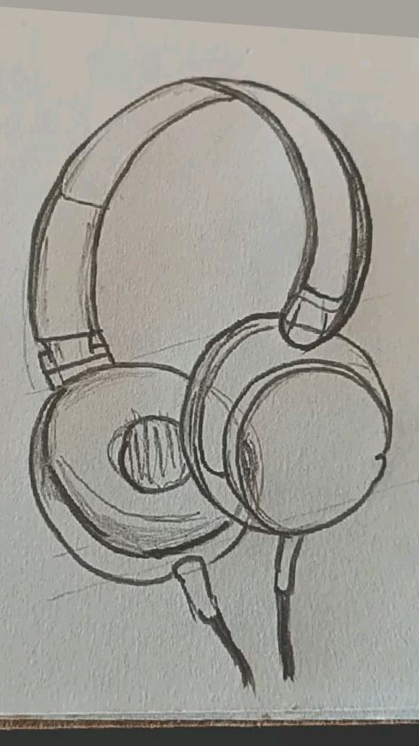 Sketches Headphones, Headphones Aesthetic Drawing, Small Pencil Drawings, Sketch Headphones, How To Draw Headphones, Draw Headphones, Headphones Doodle, Headphone Drawing, Drawing Headphones