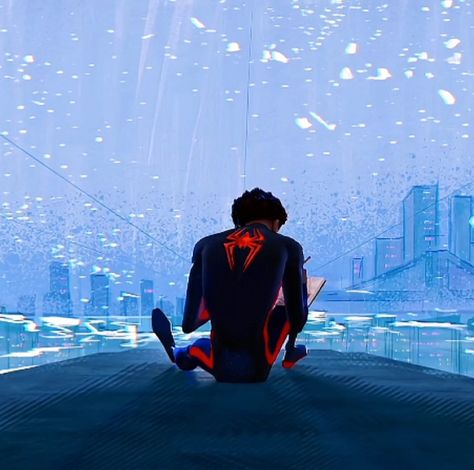 Spiderverse Widgets, Home Screen Pictures, Spiderman Across The Spider Verse, Screen Pictures, Miles Morales Icon, Spider Man Across The Spider Verse, Miles Spiderman, Movie Screenshots, Across The Spider Verse