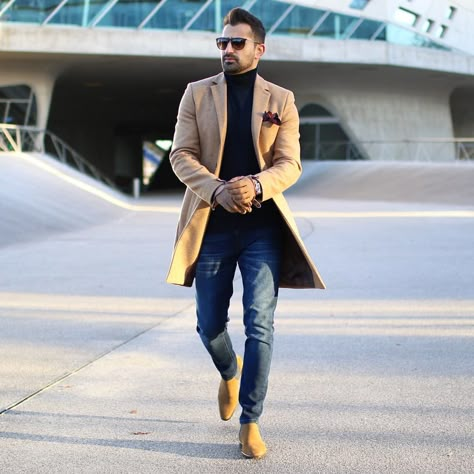 Tan Overcoat, Winter Outfits Men Streetwear, Camel Coat Outfit, Outfits Men Streetwear, Streetwear Ideas, Streetwear For Men, Tan Coat, Mens Fashion Smart, Coat Outfit