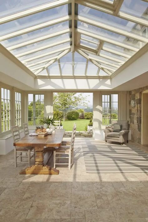 Wooden Orangery Extension in Wiltshire - David Salisbury Sunroom Window Ideas, Orangery Interior, Sunroom Dining Room, Modern Sunroom, Kitchen Orangery, Farmhouse Sunroom, Sunroom Dining, Orangery Extension, Conservatory Kitchen