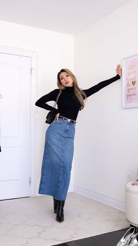 Black Sweater Skirt Outfit Winter, Medium Black Skirt Outfit, Demin Skirt Long, Mango Clothes Outfits, Black Denim Maxi Skirt Outfit Winter, Zara Denim Skirt Outfit, Long Demon Skirt Outfit, Blue Denim Maxi Skirt Outfit, Long Maxi Denim Skirt Outfit