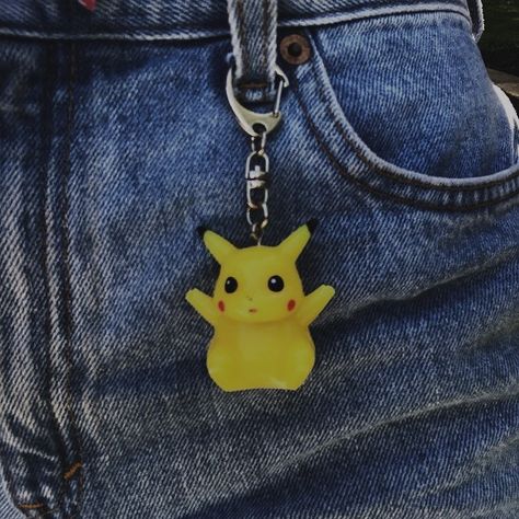 Pokemon Pikachu Cute, Dratini Pokemon, Pikachu Cute, Hipster Triangle, Satoshi Pokemon, 3d Keychain, Denki Kaminari, Pokemon Oc, Pokemon Pikachu