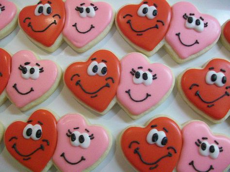 Valentine Cookies Decorated, Cute Valentines Day Ideas, Valentines Day Sugar Cookies, Valentine Sugar Cookies, Valentine's Party, Shaped Cookies, Heart Shaped Cookies, Valentines Day Cakes, Valentine Cake