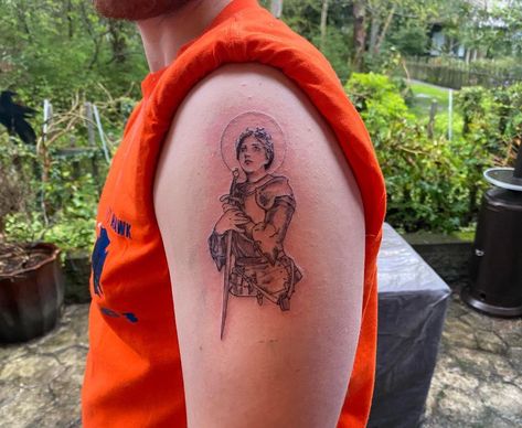 Joan Of Arc Tattoo Outline, Joan Of Arc American Traditional Tattoo, Joan Of Arc Art Tattoo, Joan Of Art Tattoo Traditional, Joan Of Arc Tat, Arthurian Tattoo, Joan Of Art Tattoo, Art History Tattoo, So Much Tattoo