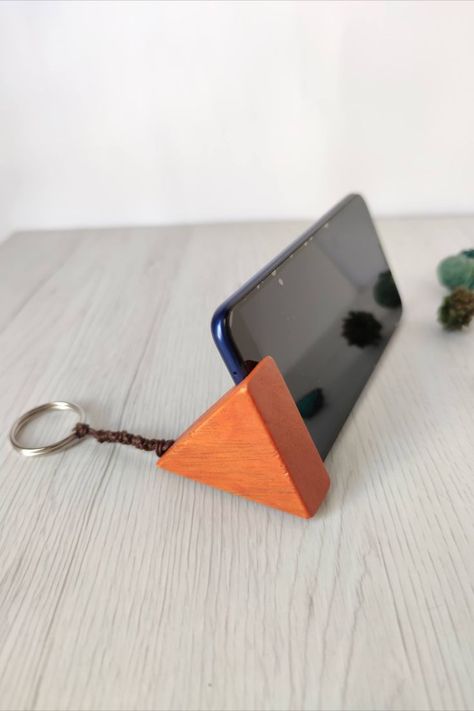 Etsy.com Handmade, Wooden Phone Holder, Wood Phone Holder, Cellphone Holder, Keychain Phone, Handmade Gifts For Men, Wooden Keychain, Mobile Phone Stand, Wooden Projects