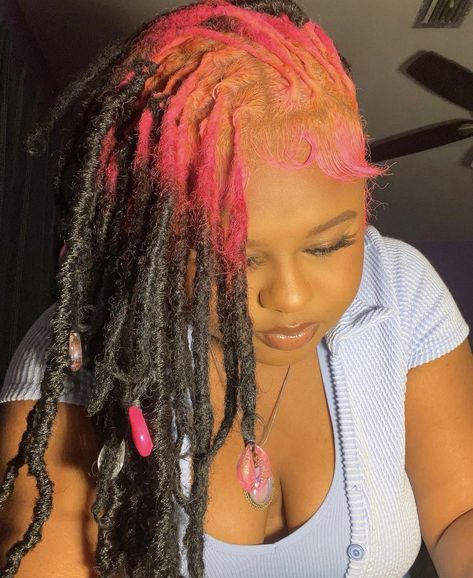 Hair Color Ideas Locs, Pink Dyed Locs, Pink Locs Black Women, Short Loc Hairstyles For Women, Colorful Dreads, Pink Locs, Loc Colors, Waterfall Braid Hairstyle, Loc Hairstyles