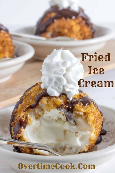 The hot, deep fried and crunchy exterior paired with the creamy, frozen interior make fried ice cream a treat like none other. Fried Ice Cream Recipe, Coconut Dessert, Fried Ice Cream, Ice Cream Dessert, Cream Desserts, Think Food, Deilig Mat, Ice Cream Desserts, Fair Food Recipes