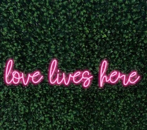 Photo Booth Wall, Photo Booth Party, Love Lives Here, Neon Signs Quotes, Youre Like Really Pretty, Neon Quotes, Lighting Decoration, All Of The Lights, Restaurant Lighting