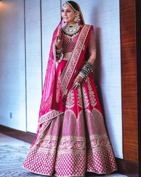 30 Real Brides Who Ditched Typical Choodas & Went 'Bole Chudiyan' | ShaadiSaga Wedding Lengha, Pink Bridal Lehenga, Wedding Fairytale, Eastern Fashion, Designer Bridal Lehenga Choli, Bridal Lengha, Lehenga Dupatta, Sabyasachi Lehenga, Flared Skirts