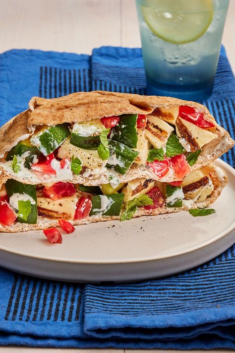 Grilled Zucchini & Halloumi Pitas Quick High Protein Lunch, Halloumi Breakfast, Cooking Halloumi, Pita Sandwich, High Protein Lunch, Cold Lunch, Halloumi Cheese, Summer Sandwiches, Pita Sandwiches